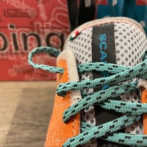 7 1/2 (38 1/2) Women’s Scarpa Climbing Shoes